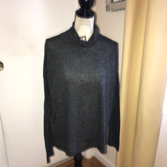 Old Navy Heathered Grey Turtleneck NWT - Picture 9 of 13
